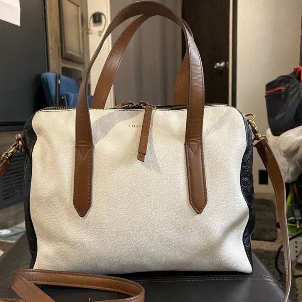 Fossil Sydney White, Brown and Black Satchel